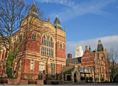 利兹大学